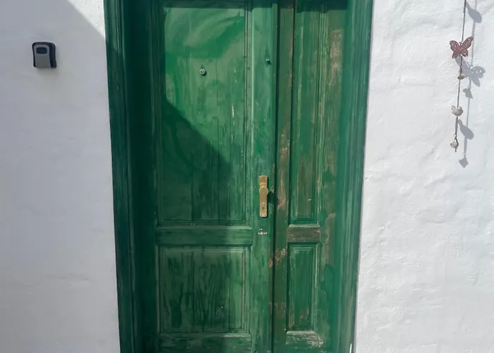 Casa, Avenida Vegas *