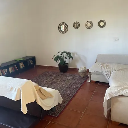 Casa, Avenida Vegas *