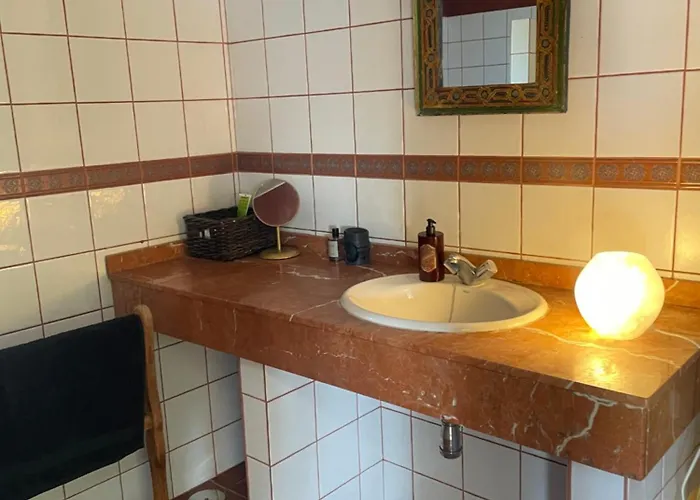 Casa, Avenida Vegas * Tinajo